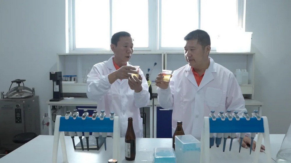 研發(fā)1.jpg